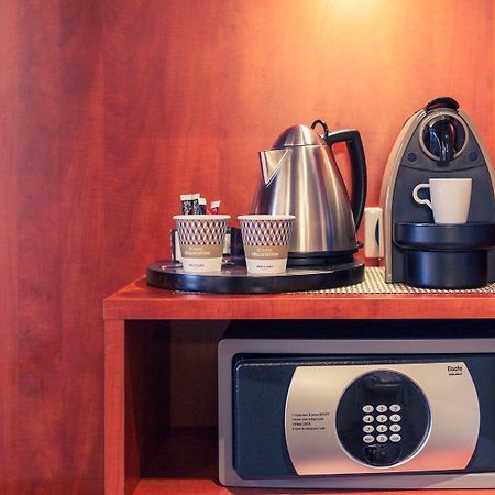 Mercure Maurepas Saint Quentin Екстер'єр фото
