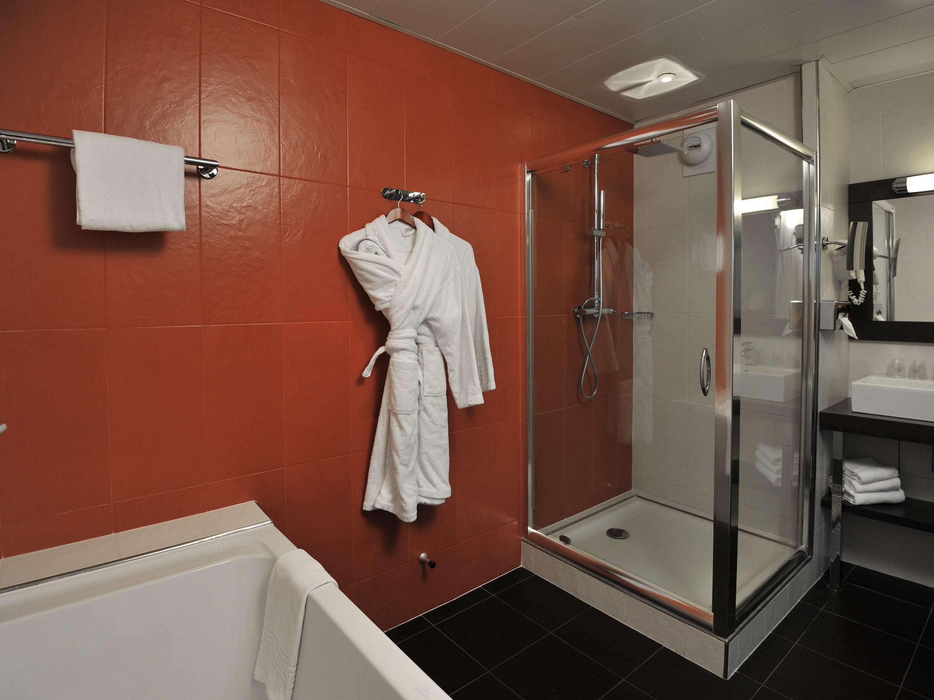 Mercure Maurepas Saint Quentin Екстер'єр фото