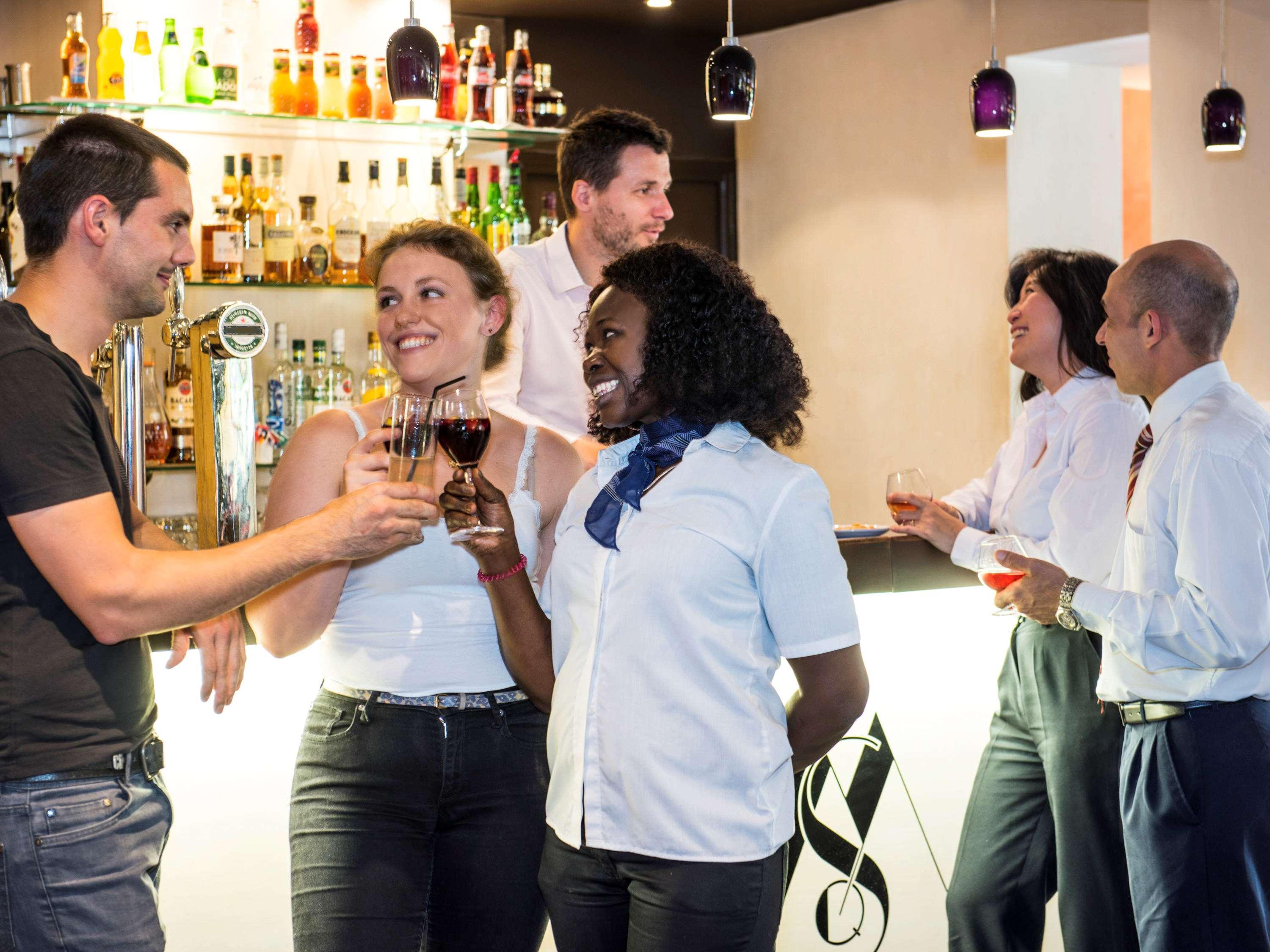 Mercure Maurepas Saint Quentin Екстер'єр фото