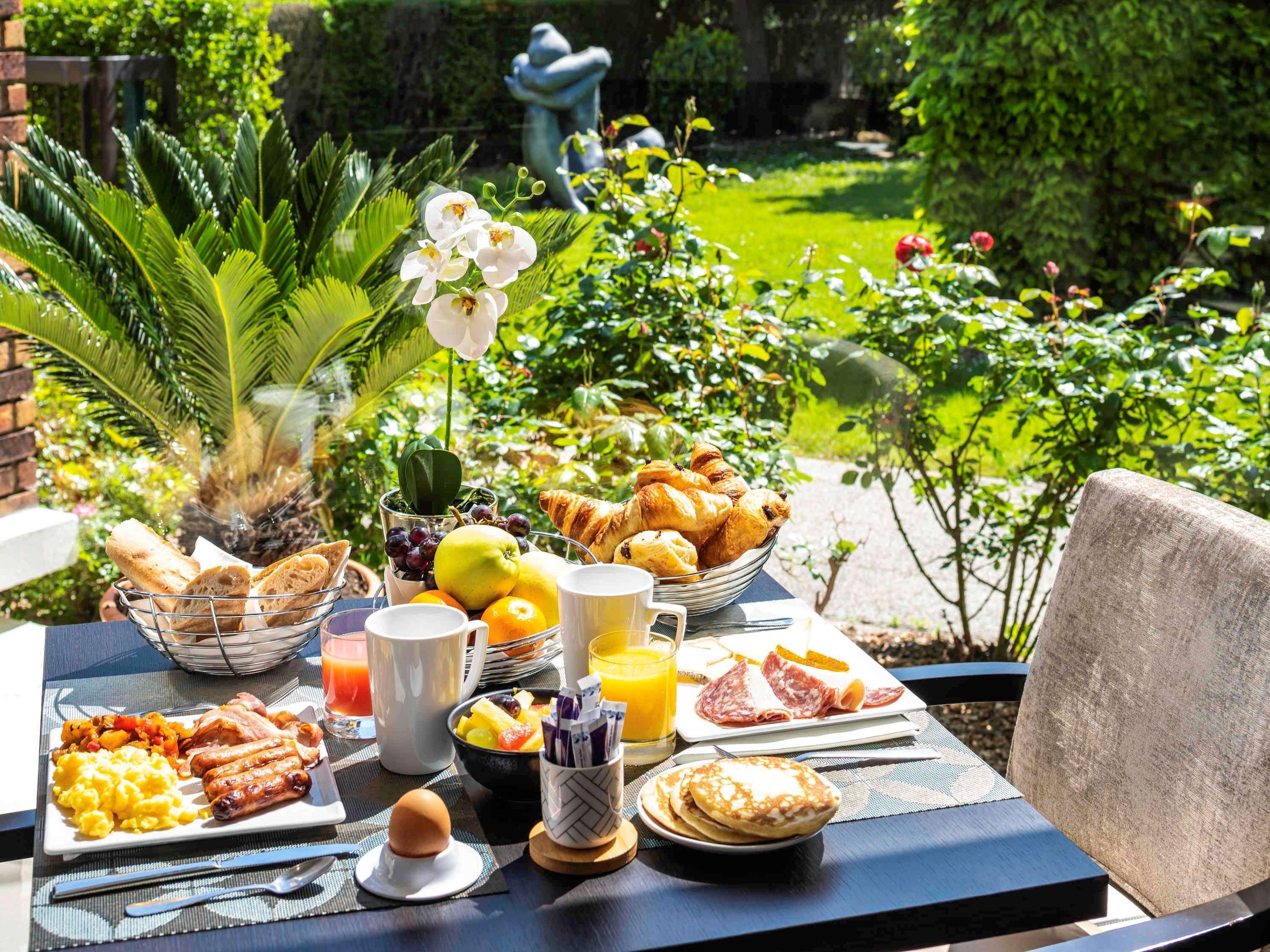 Mercure Maurepas Saint Quentin Екстер'єр фото