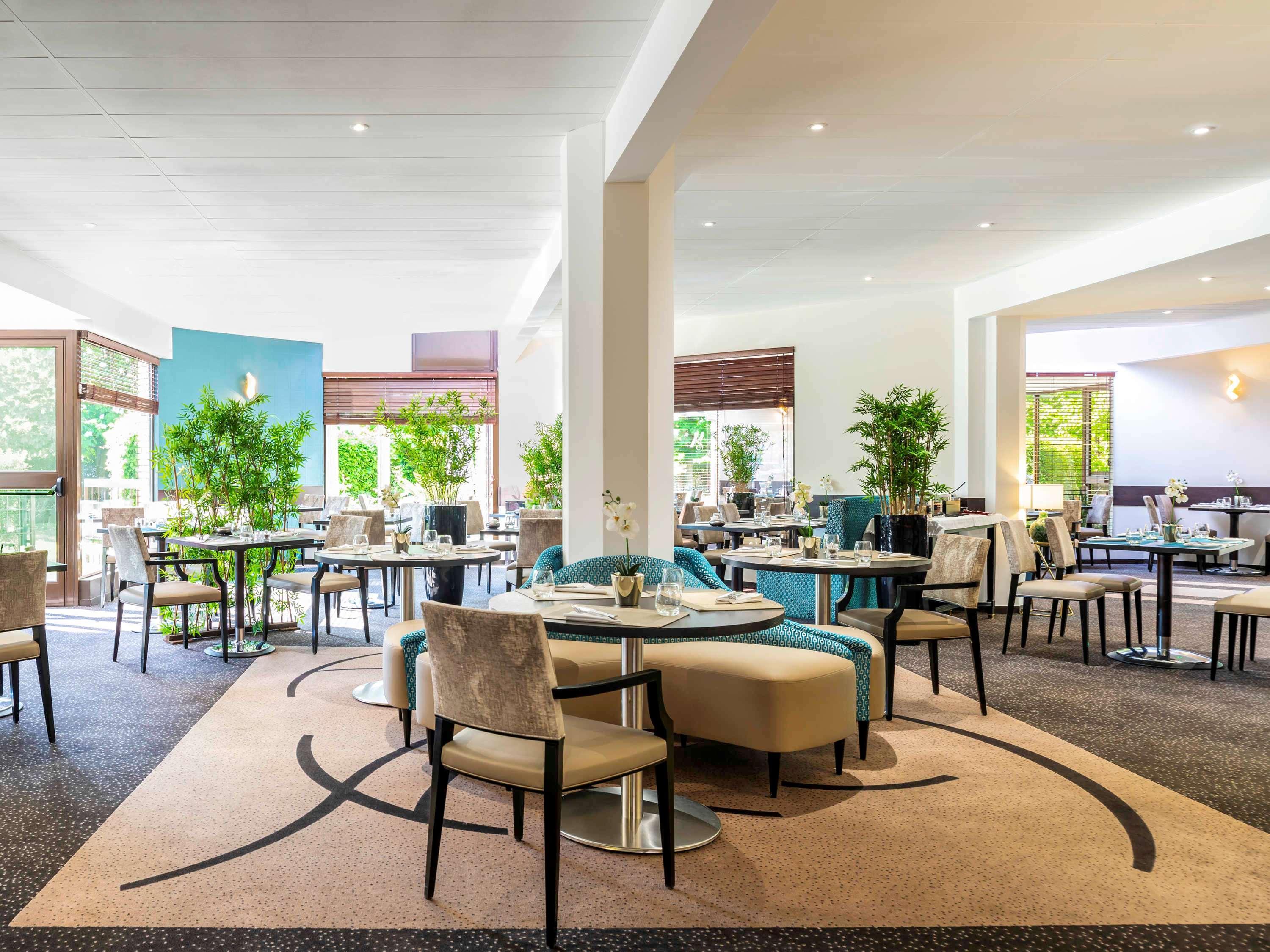 Mercure Maurepas Saint Quentin Екстер'єр фото