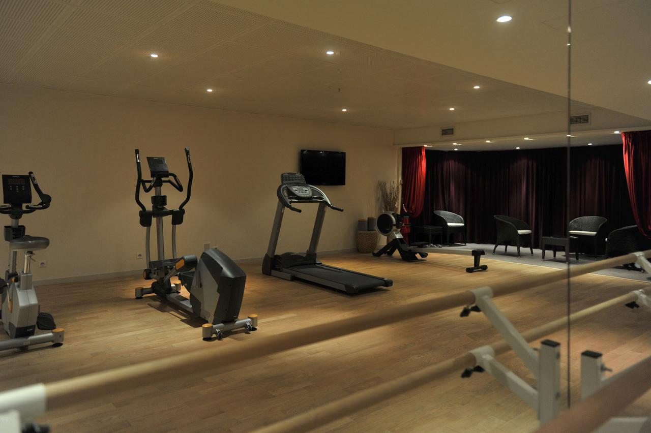 Mercure Maurepas Saint Quentin Екстер'єр фото